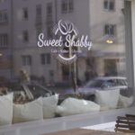 Das Café Sweet Shabby in der Südstadt von außen.